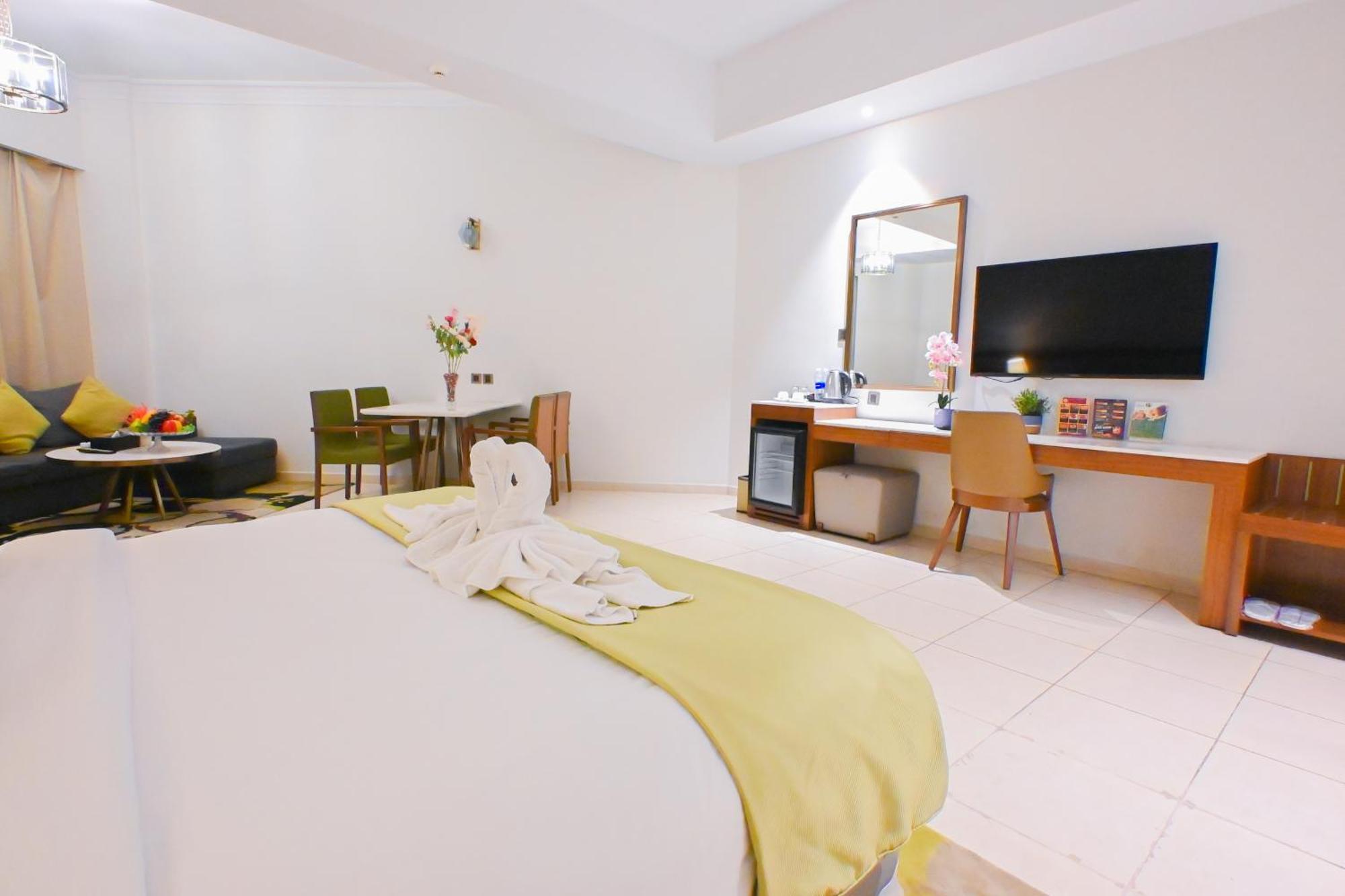 מנאמה Ramee Palace Hotel מראה חיצוני תמונה