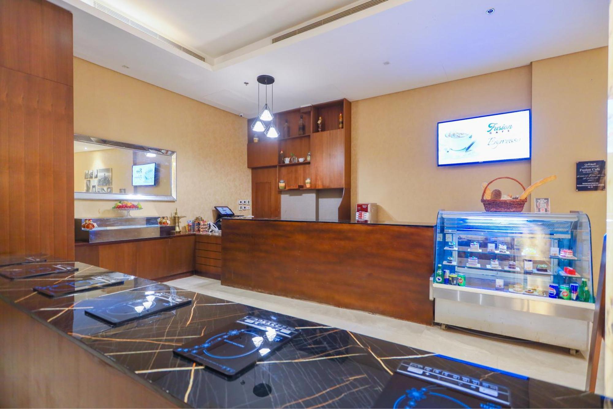מנאמה Ramee Palace Hotel מראה חיצוני תמונה