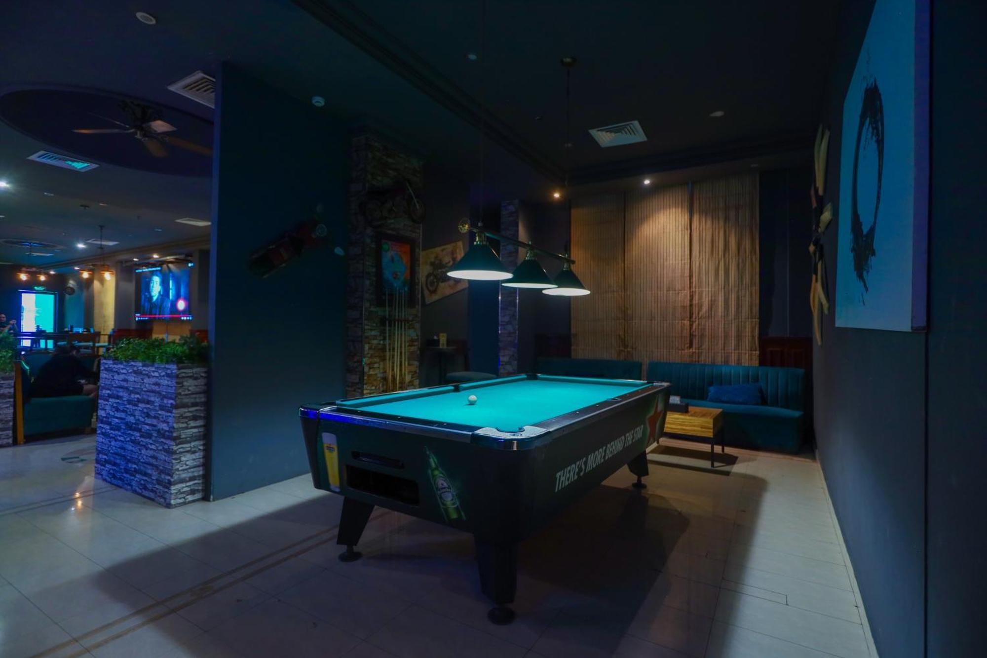 מנאמה Ramee Palace Hotel מראה חיצוני תמונה